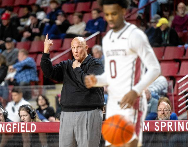 UMass head coach Frank Martin calls a play during the college basketball game against Davidson at the Mullins Center, Wednesday, Feb. 12, 2025, in Amherst.