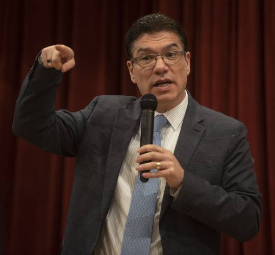 JAVIER REYES JAVIER REYES