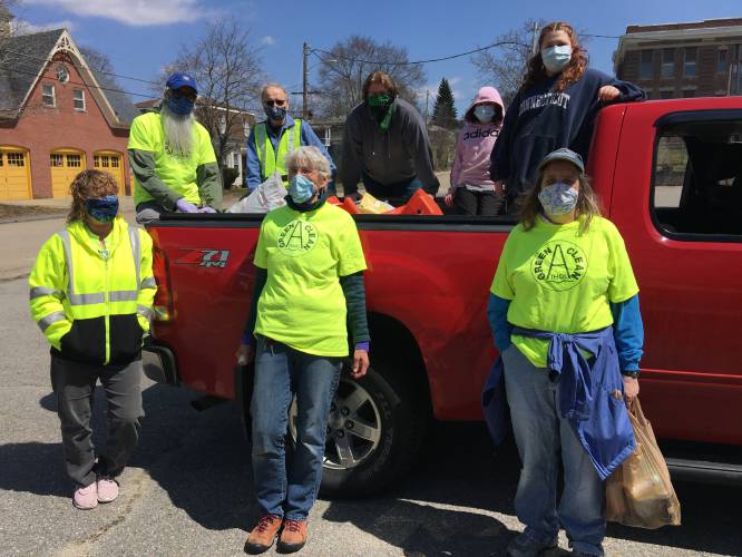 Volunteers at the 2020 Green Clean Athol Spring Cleanup. Volunteers at the 2020 Green Clean Athol Spring Cleanup.