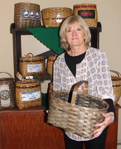 Sue Morello of Sheldon Farm Baskets in Barre will teach a basket-making class at the Petersham Art Center on Saturday, May 17. Sue Morello of Sheldon Farm Baskets in Barre will teach a basket-making class at the Petersham Art Center on Saturday, May 17.