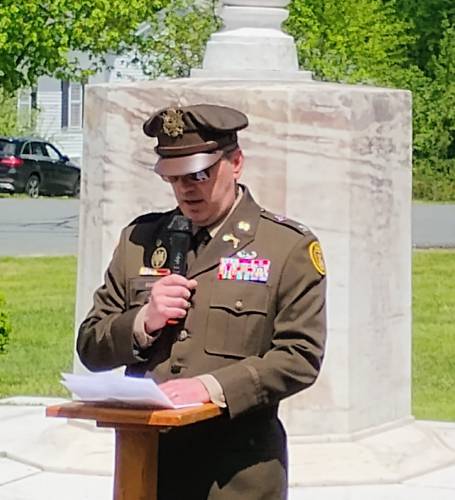 U.S. Army Colonel (ret.) Steven Egan gives the keynote address at Royalston's Memorial Day services.